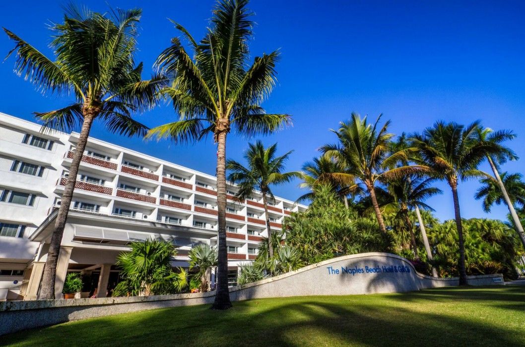 Naples Beach Hotel And Golf Club Bagian luar foto